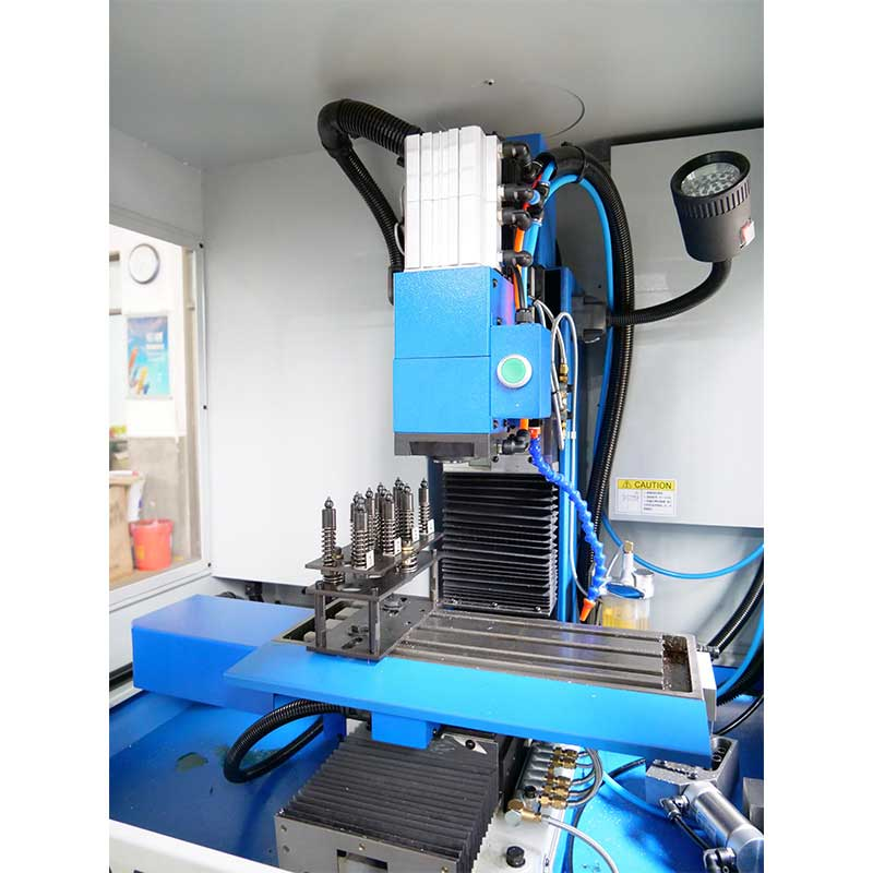  Economical CNC Small Vertical Drilling And Milling Machine XK7115 Super