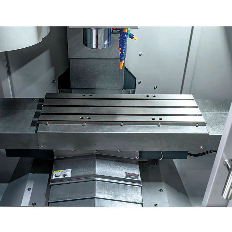 XH7126 Industrial Grade 3 Axis Cnc Milling Machine High Accuracy for Steel