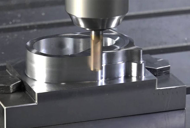 Classification of CNC Milling Machines by Spindle Position