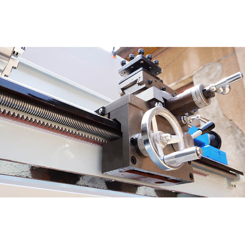 DIY0820 8in X 20in Gear-Head Metal Lathe With Stand