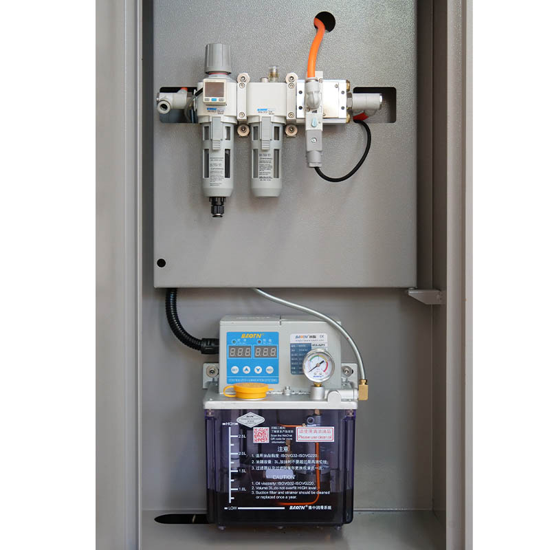 VMC866L New Industrial CNC Vertical Machining Center Vertical Machine From China for Metal Processing